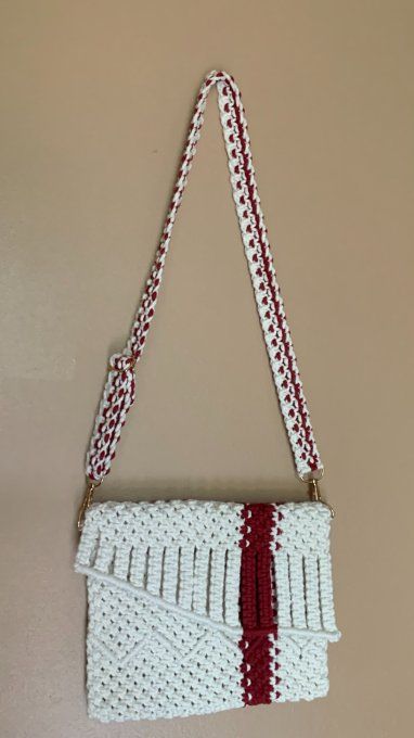 Sac en macramé modèle Vigne