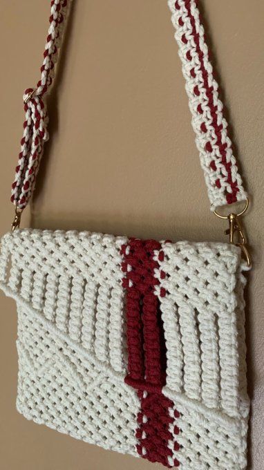 Sac en macramé modèle Vigne