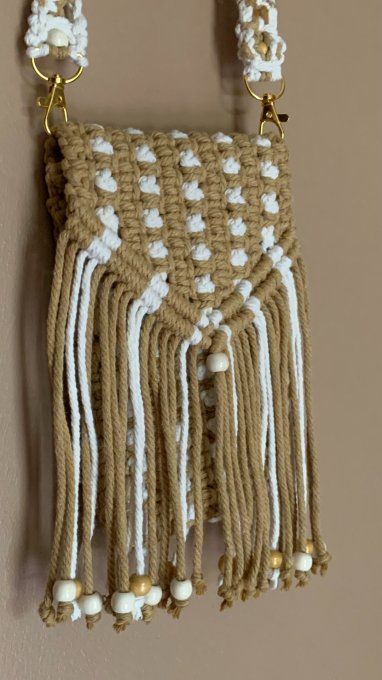 Petit sac en Macramé modèle Soleil Moutarde