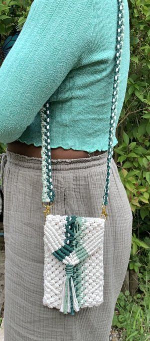 Petit sac en macramé modèle Forêt
