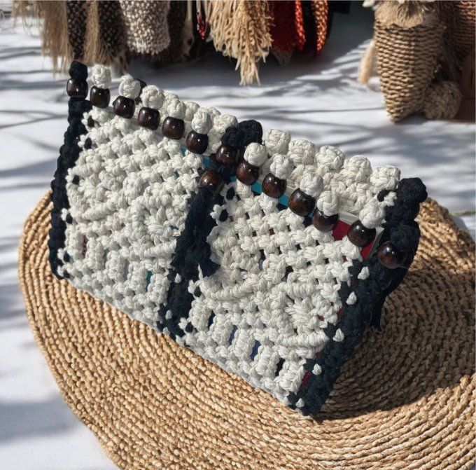 Pochette livre de poche en Macramé modèle Lyra LireMuze