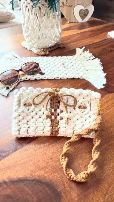 Pochette en macramé, Douce Escapade