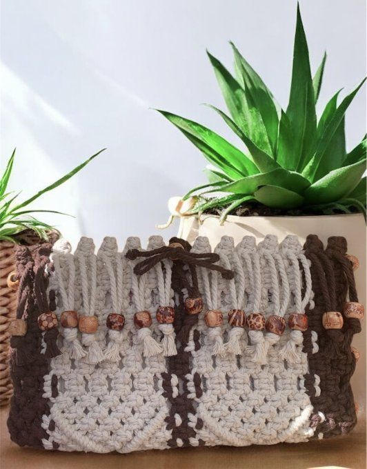Pochette livre de poche en Macramé modèle LiliMuze