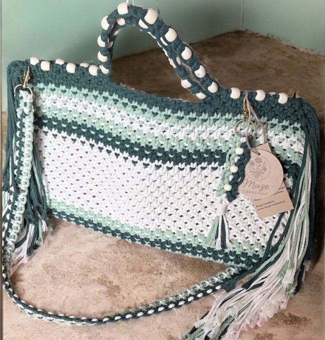 Sac bohème en macramé, nature verte